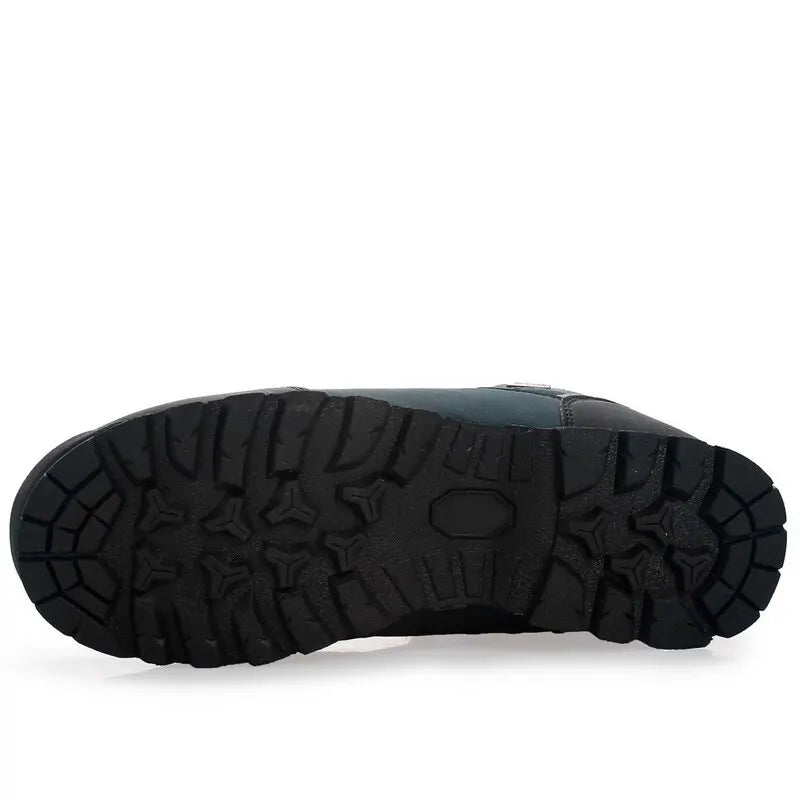 High-Performance Hiking Shoes for Outdoor Adventures - Image 5