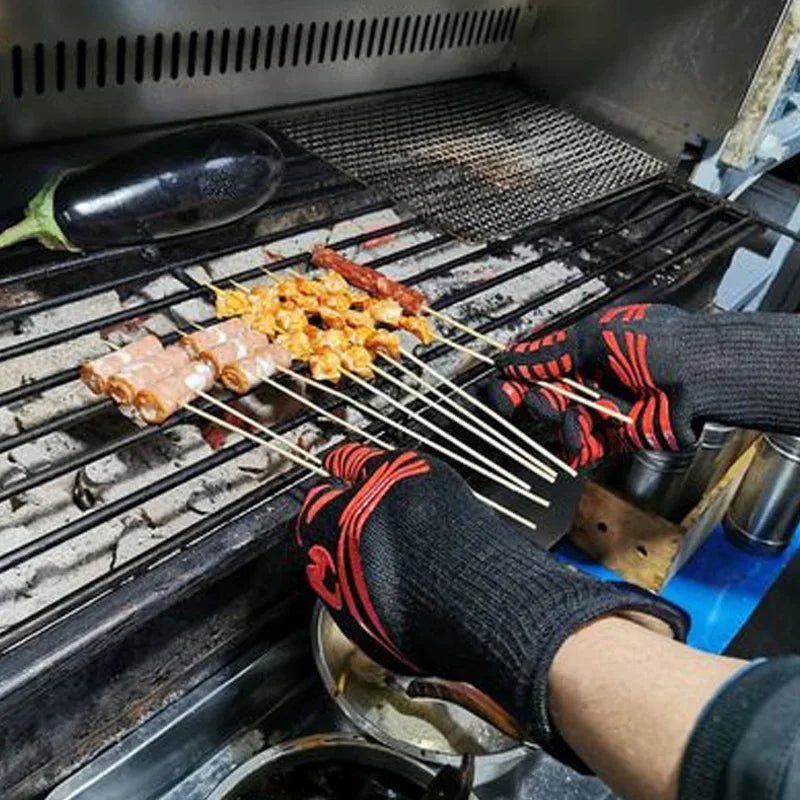 Flame Retardant Non-slip BBQ & Oven Gloves – Extreme Heat Resistance - Image 3